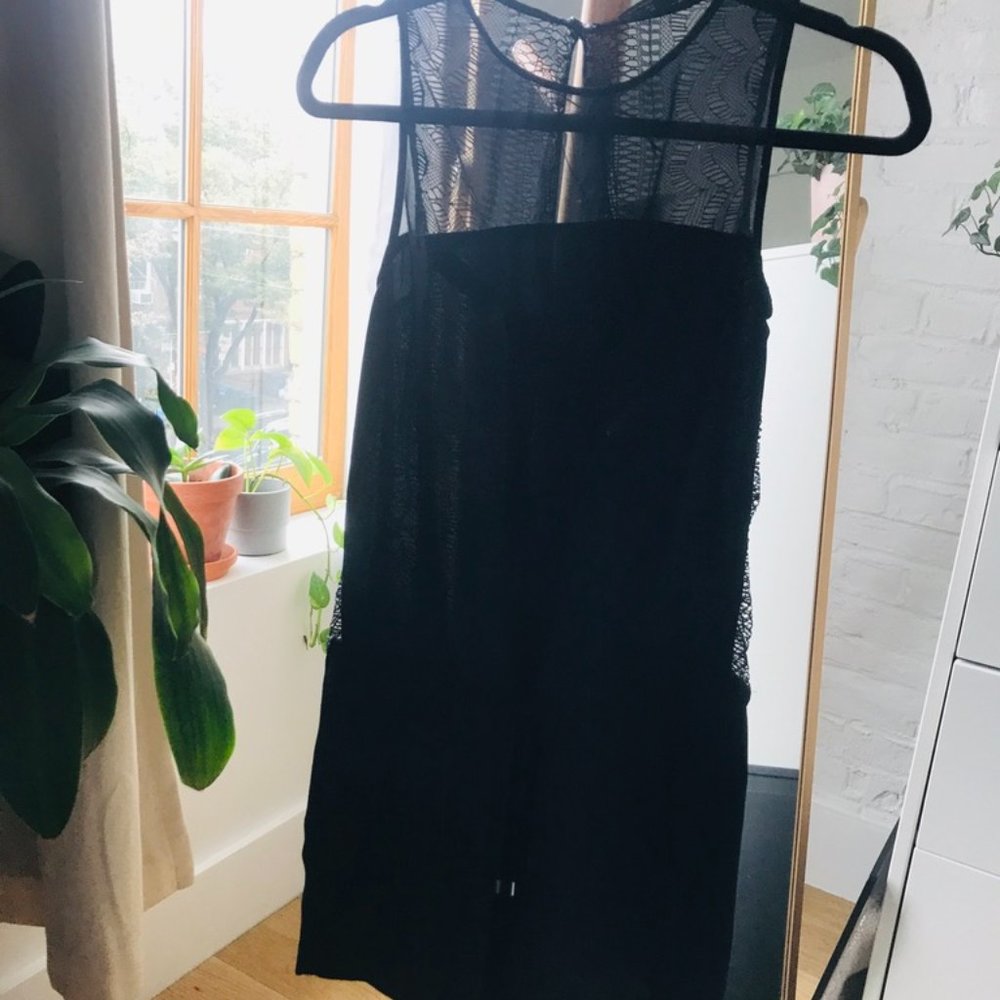 Zara Cute Lace Fringe Open Back Romper Size S